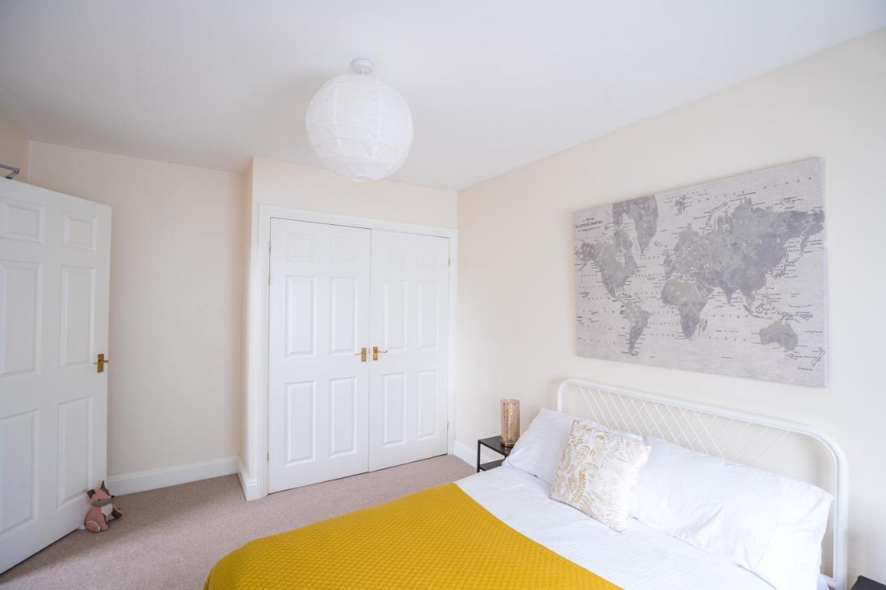 The Ella Fitzgerald - Modern 2 Bedroom Apartment, Super Close To City Centre Cardiff Buitenkant foto